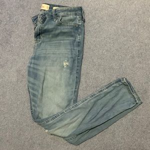 Light Wash Hollister High Rise Super Skinny Jeans 9R